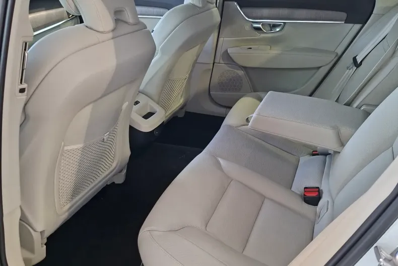 Volvo S90 din 2024 cu 8.700 km - oferta VOL255833 - foto 16