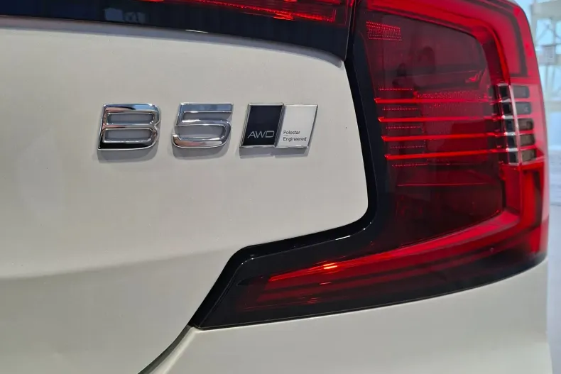 Volvo S90 din 2024 cu 8.700 km - oferta VOL255833 - foto 19