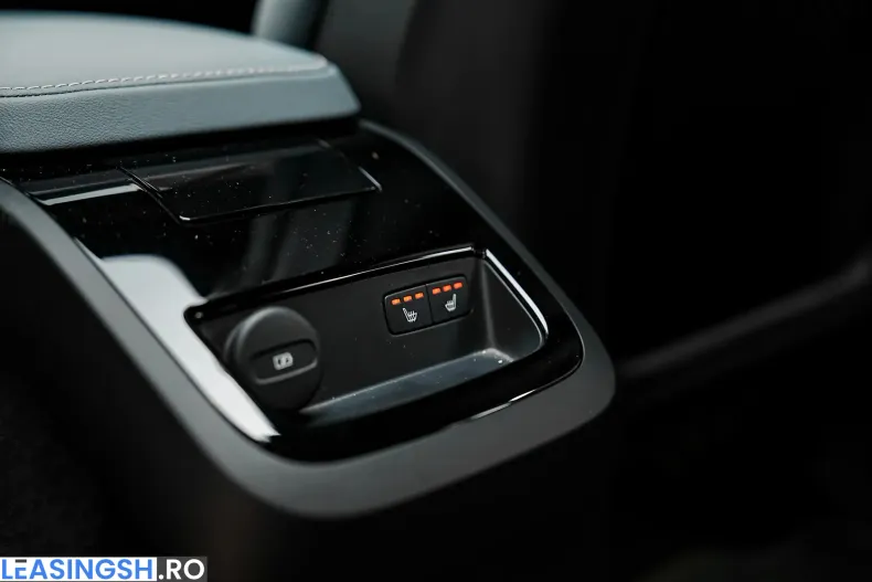 Volvo S90 din 2022 cu 95.000 km - oferta VOL255844 - foto 36