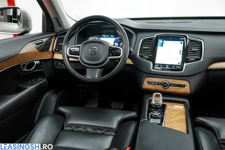Volvo XC90 din 2022 cu 162.000 km - oferta VOL255849 - foto 16