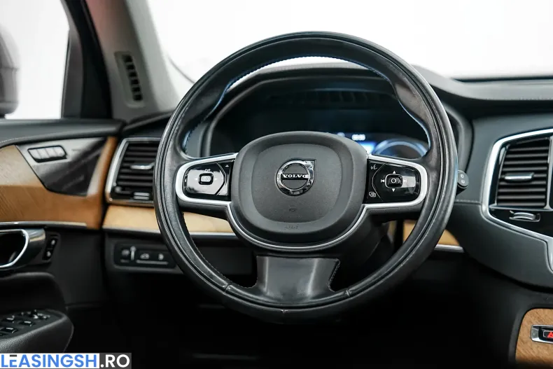 Volvo XC90 din 2022 cu 162.000 km - oferta VOL255849 - foto 30