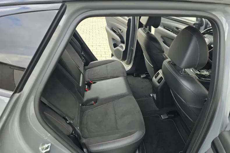 Hyundai Tucson din 2022 cu 49.500 km - oferta HYU255854 - foto 6