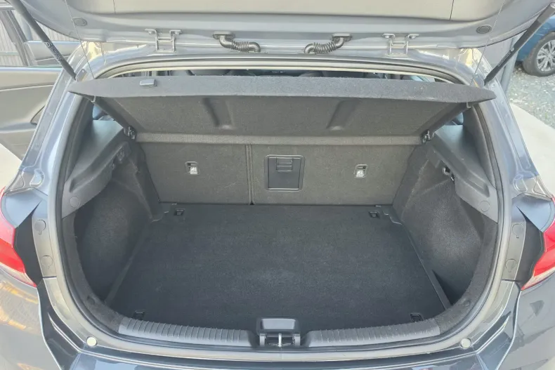 Hyundai i30 din 2022 cu 153.000 km - oferta HYU255858 - foto 38