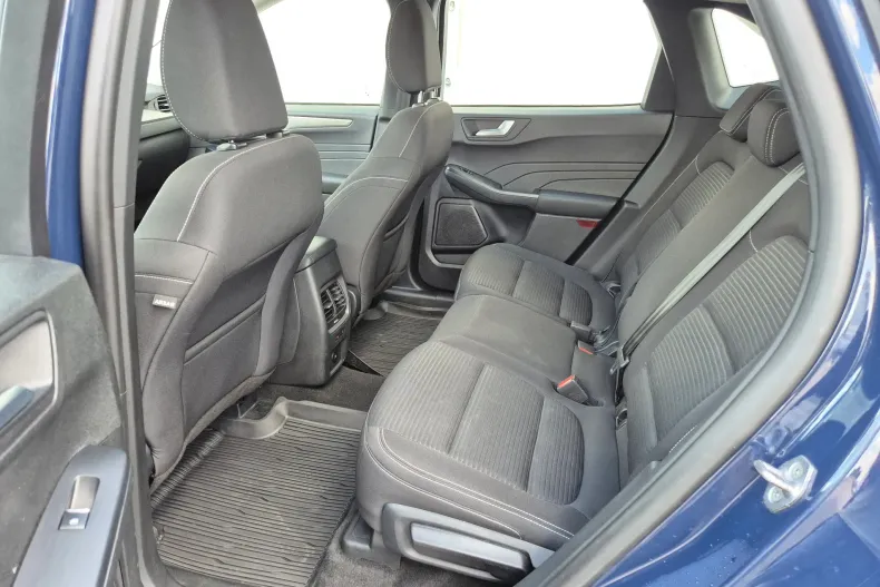 Ford Kuga din 2024 cu 58.707 km - oferta FOR255859 - foto 12