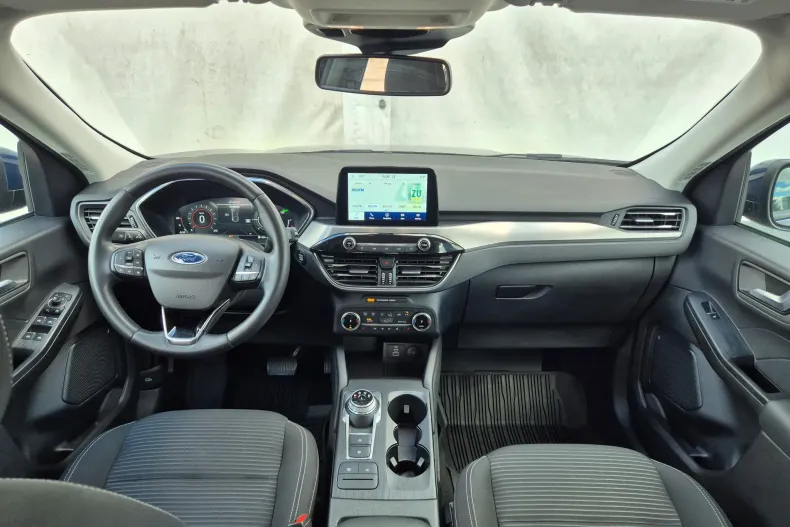 Ford Kuga din 2024 cu 58.707 km - oferta FOR255859 - foto 13