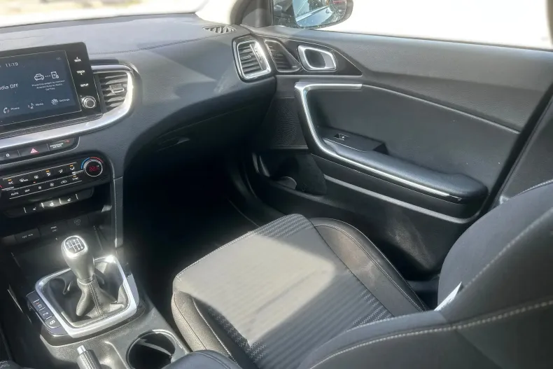 Kia Ceed din 2024 cu 87.546 km - oferta KIA255870 - foto 16