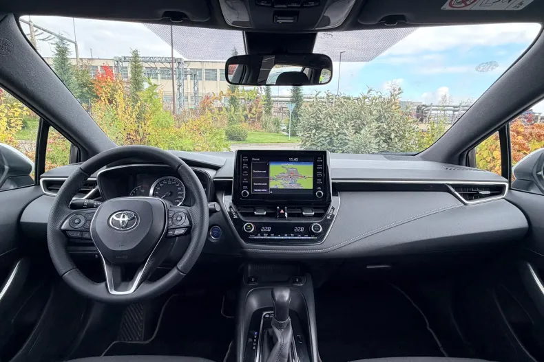 Toyota Corolla din 2021 cu 160.667 km - oferta TOY255872 - foto 7