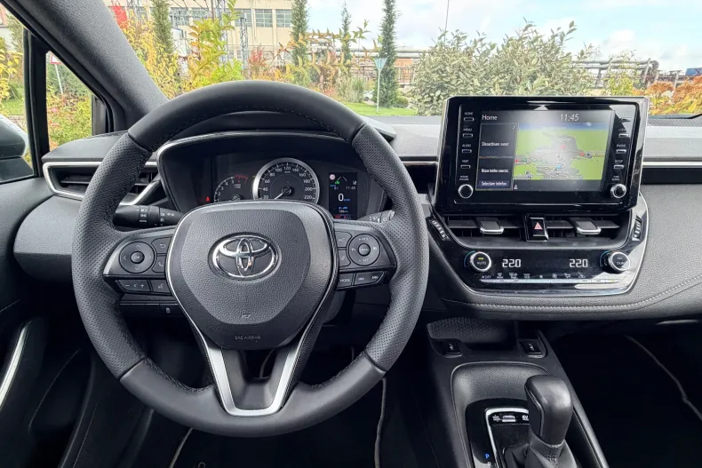Toyota Corolla din 2021 cu 160.667 km - oferta TOY255872 - foto 8