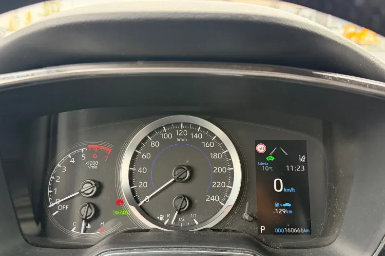 Toyota Corolla din 2021 cu 160.667 km - oferta TOY255872 - foto 9