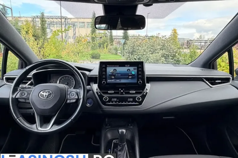 Toyota Corolla din 2022 cu 147.272 km - oferta TOY255874 - foto 8