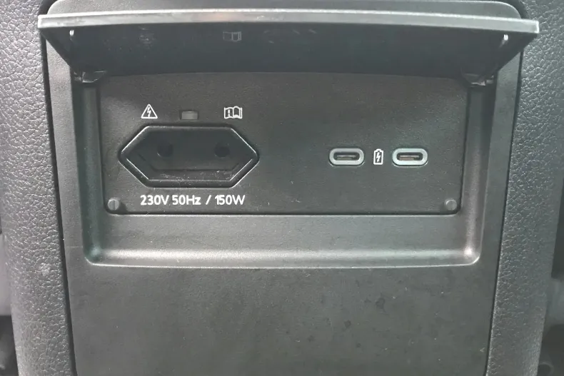 Skoda Superb din 2023 cu 149.131 km - oferta SKO255876 - foto 37