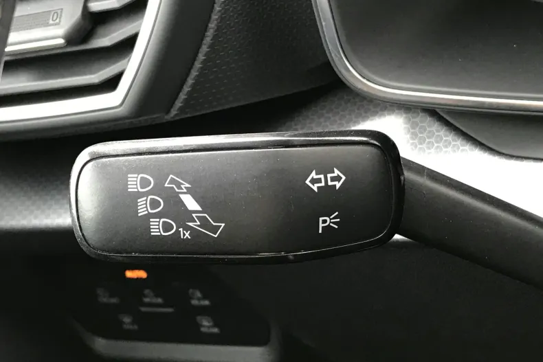Seat Leon din 2024 cu 128.208 km - oferta SEA255877 - foto 21