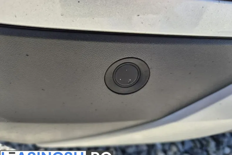 Volkswagen T-Cross din 2023 cu 100.000 km - oferta VOL255885 - foto 10