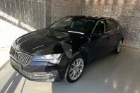 Skoda Superb din 2023 cu 115.689 km - oferta SKO255889 - foto 1