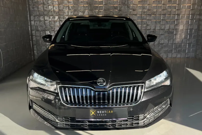 Skoda Superb din 2023 cu 115.689 km - oferta SKO255889 - foto 2