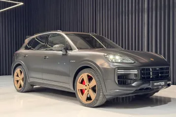 Porsche Cayenne din 2024 - oferta POR255897