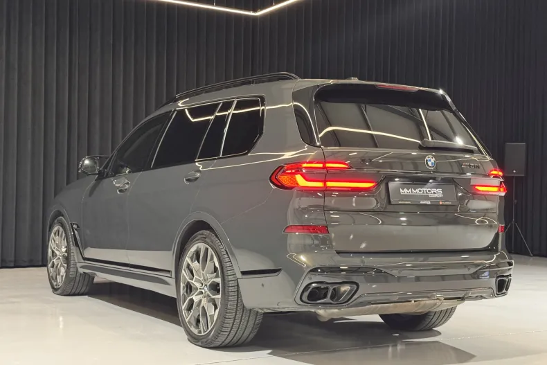 BMW X7 (Seria X) din 2023 cu 42.168 km - oferta BMW255902 - foto 15
