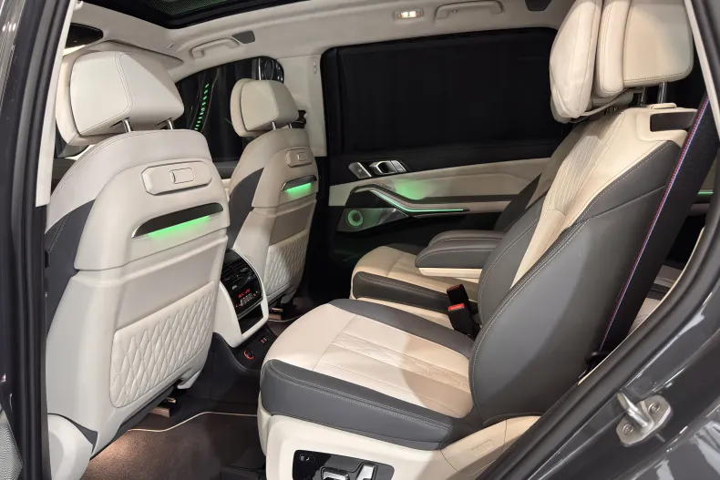 BMW X7 (Seria X) din 2023 cu 42.168 km - oferta BMW255902 - foto 27