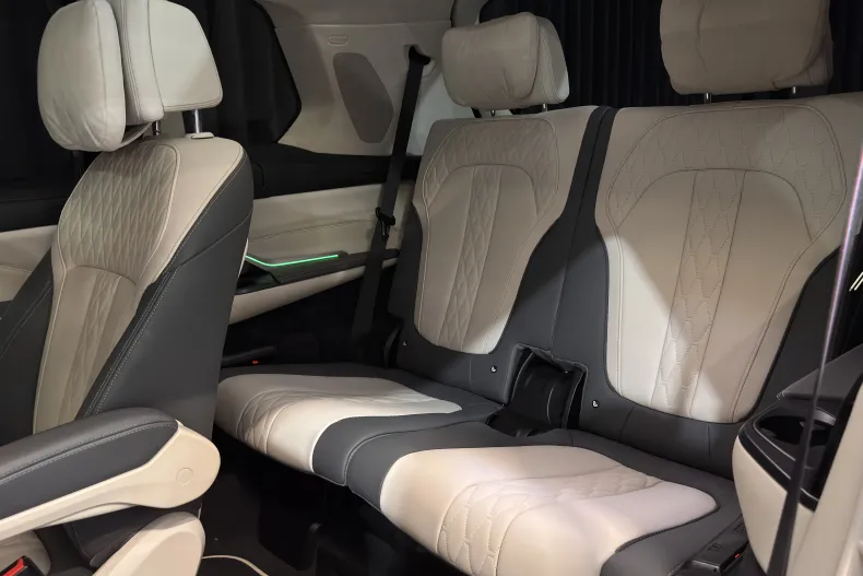 BMW X7 (Seria X) din 2023 cu 42.168 km - oferta BMW255902 - foto 30