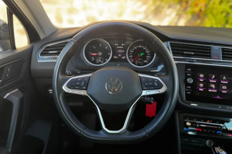 Volkswagen Tiguan din 2022 cu 51.911 km - oferta VOL255905 - foto 15