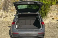 Volkswagen Tiguan din 2022 cu 51.911 km - oferta VOL255905 - foto 23