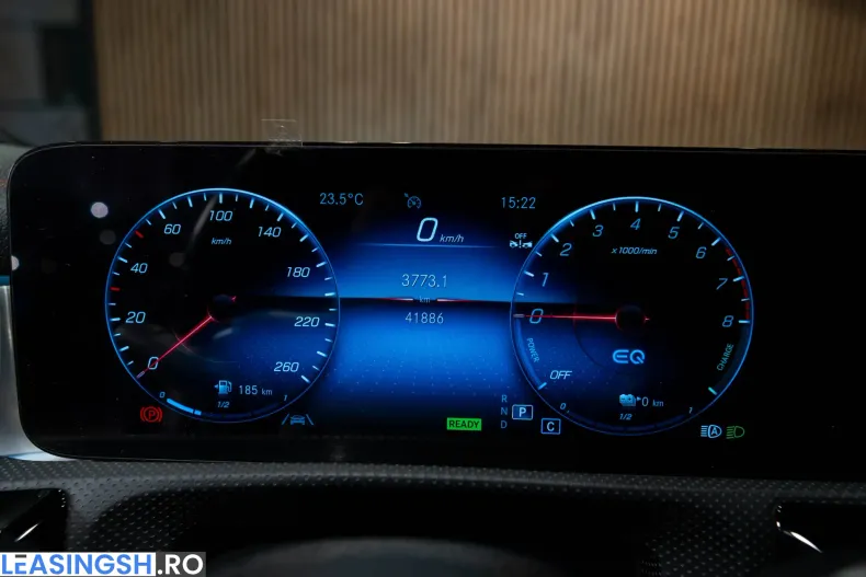Mercedes-Benz CLA 250 (Clasa CLA) din 2023 cu 42.000 km - oferta MER255908 - foto 24