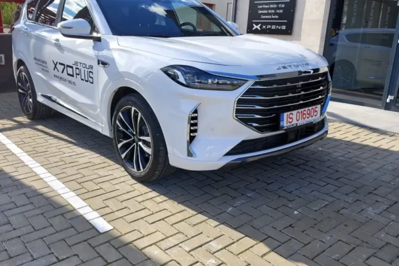 Jetour X70 Plus din 2026 cu 1.500 km - oferta JET255917 - foto 2