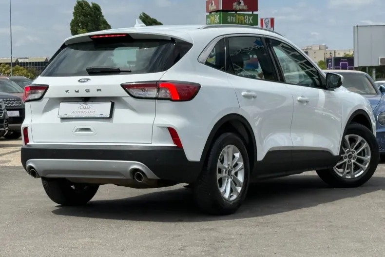 Ford Kuga din 2023 cu 95.191 km - oferta FOR255932 - foto 6