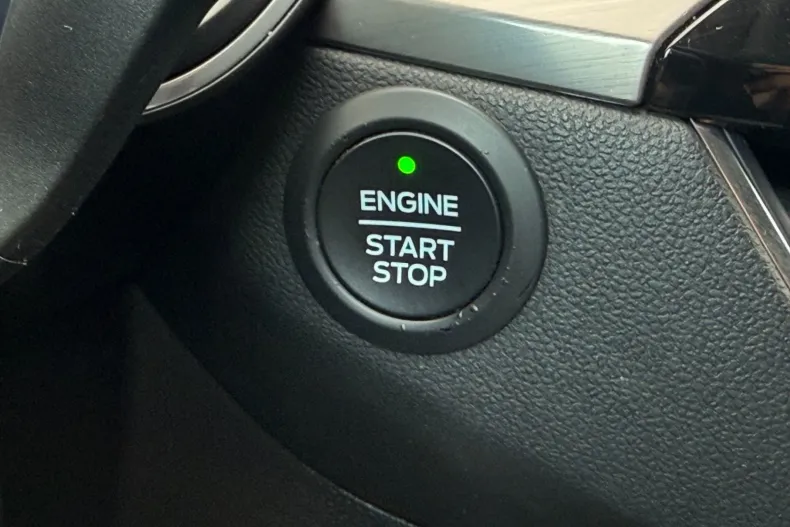Ford Kuga din 2023 cu 95.191 km - oferta FOR255932 - foto 18