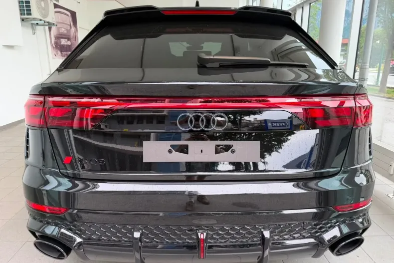 Audi RSQ8 din 2026 cu 20 km - oferta AUD255935 - foto 3