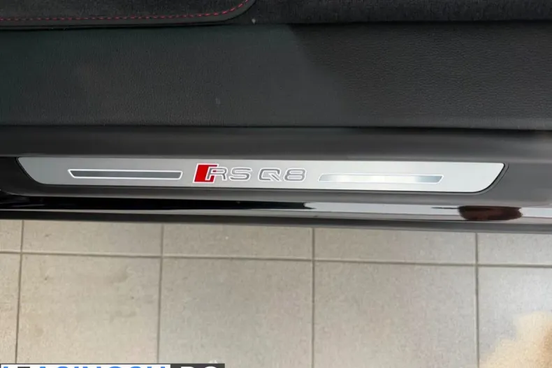 Audi RSQ8 din 2026 cu 20 km - oferta AUD255935 - foto 15