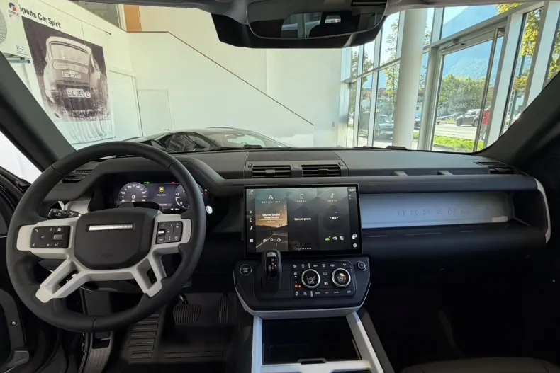 Land Rover Defender din 2026 cu 20 km - oferta LAN255939 - foto 11