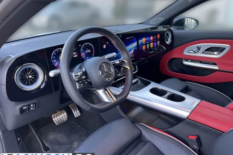 Mercedes-Benz CLA 200 (Clasa CLA) din 2025 cu 13.040 km - oferta MER255941 - foto 9