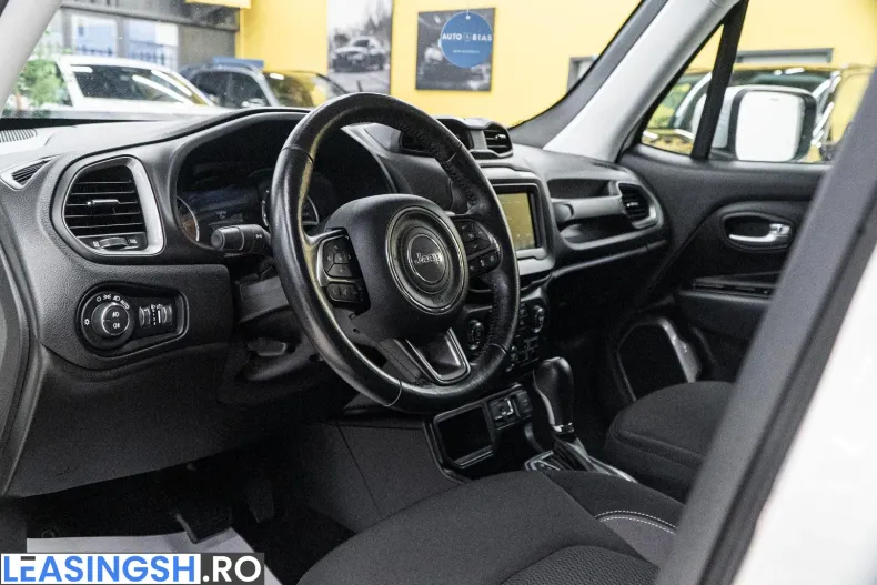 Jeep Renegade din 2023 cu 100.000 km - oferta JEE255957 - foto 6