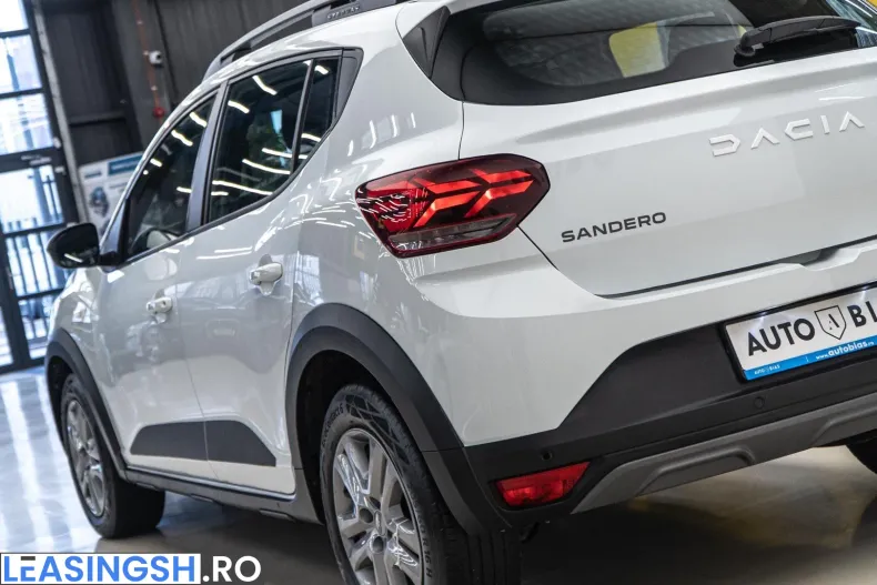 Dacia Sandero Stepway din 2023 cu 100.000 km - oferta DAC255960 - foto 31