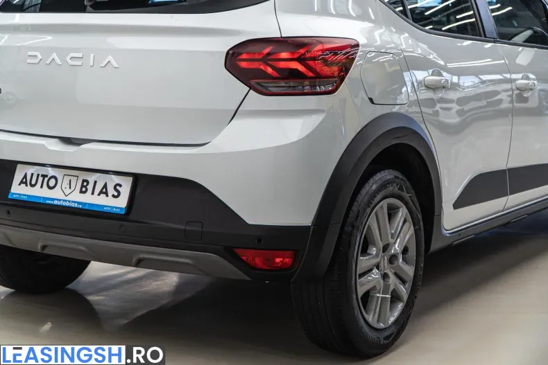 Dacia Sandero Stepway din 2023 cu 100.000 km - oferta DAC255960 - foto 37