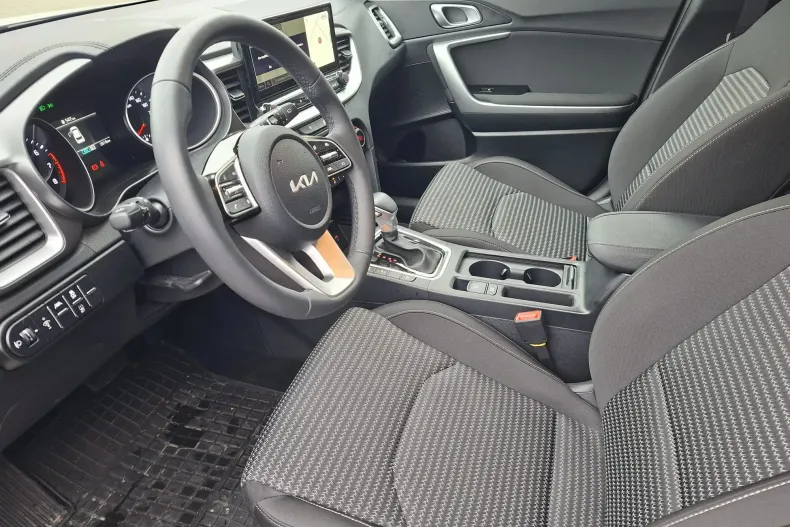 Kia XCeed din 2024 cu 2.400 km - oferta KIA255961 - foto 18
