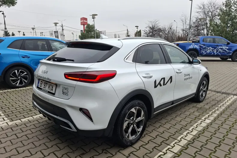 Kia XCeed din 2024 cu 2.400 km - oferta KIA255961 - foto 21
