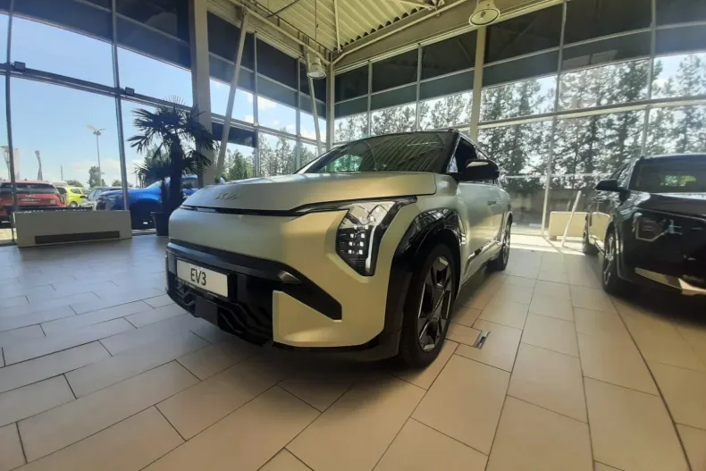 Kia EV3 din 2024 cu 1 km - oferta KIA255963 - foto 4