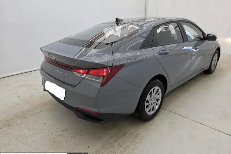 Hyundai Elantra din 2021 cu 55.070 km - oferta HYU255964 - foto 2