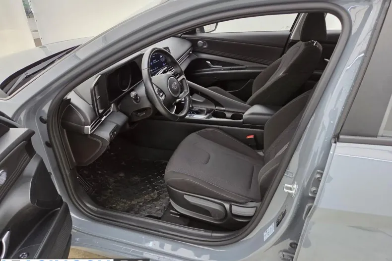 Hyundai Elantra din 2021 cu 55.070 km - oferta HYU255964 - foto 6