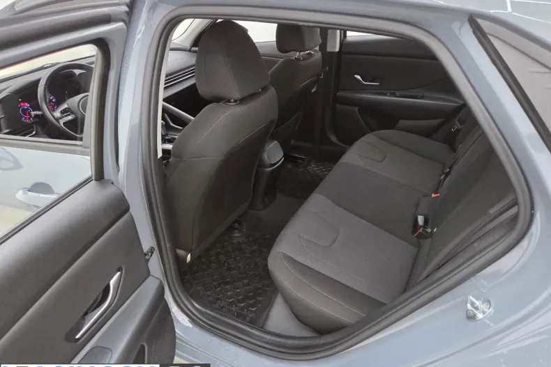 Hyundai Elantra din 2021 cu 55.070 km - oferta HYU255964 - foto 7