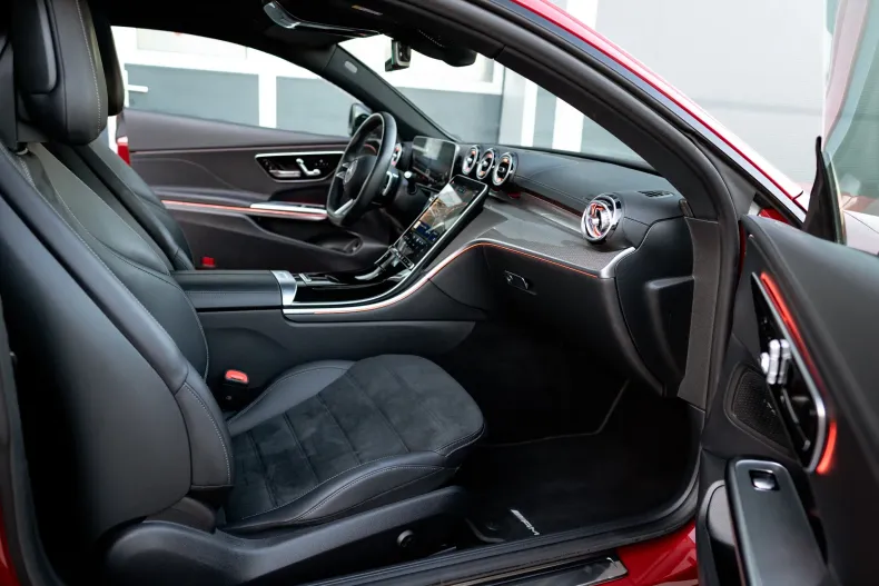 Mercedes-Benz CLE 220 (Clasa CLE) din 2023 cu 49.990 km - oferta MER255970 - foto 27