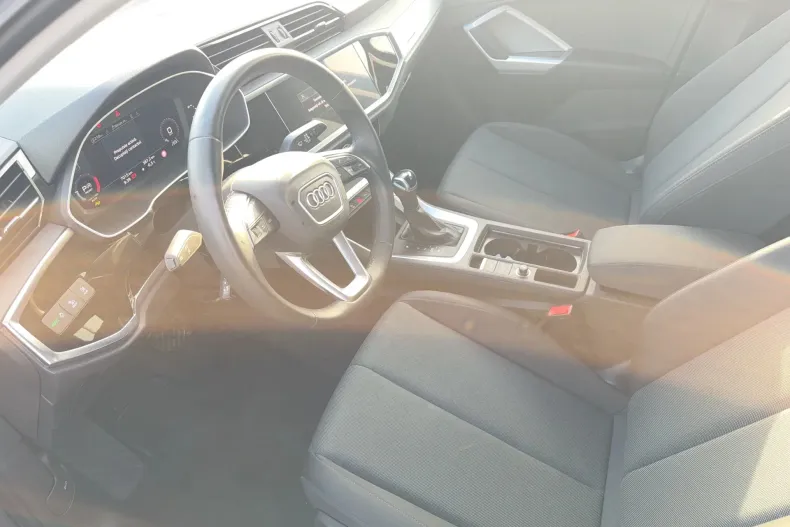 Audi Q3 din 2024 cu 8.641 km - oferta AUD255976 - foto 8