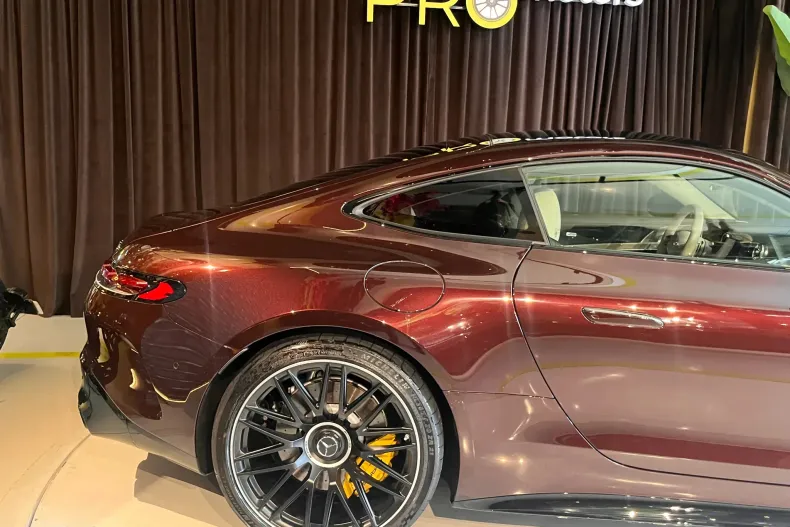 Mercedes-Benz AMG GT (Clasa GT) din 2025 cu 18.850 km - oferta MER255988 - foto 12