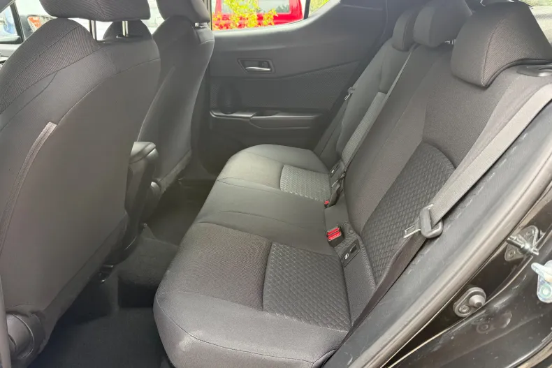 Toyota C-HR din 2021 cu 110.000 km - oferta TOY255989 - foto 10