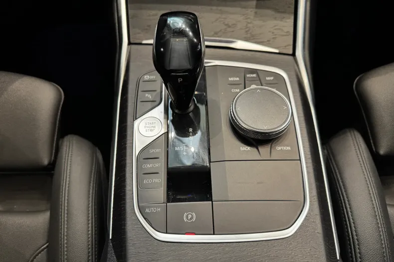 BMW 320 (Seria 3) din 2020 cu 124.957 km - oferta BMW255991 - foto 18