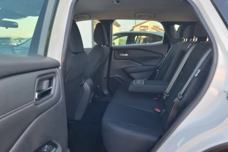 Nissan Qashqai din 2024 cu 118.528 km - oferta NIS255999 - foto 11