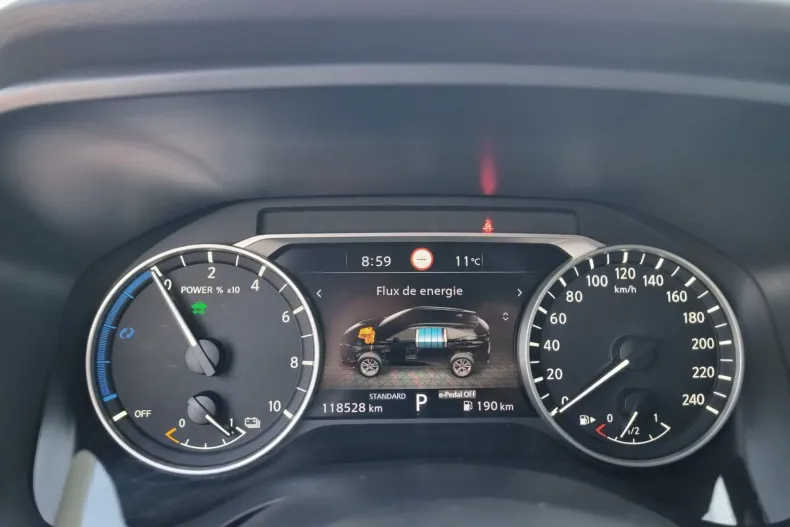 Nissan Qashqai din 2024 cu 118.528 km - oferta NIS255999 - foto 27