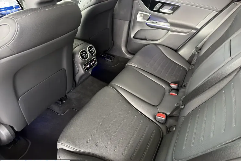 Mercedes-Benz GLC din 2025 cu 13.413 km - oferta MER256007 - foto 11
